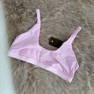 Feels like skims bra s nwt